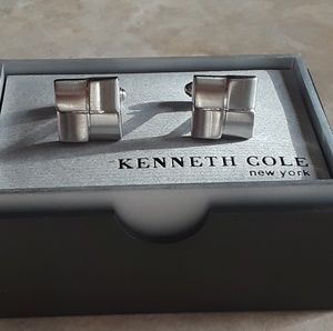 Cuff links